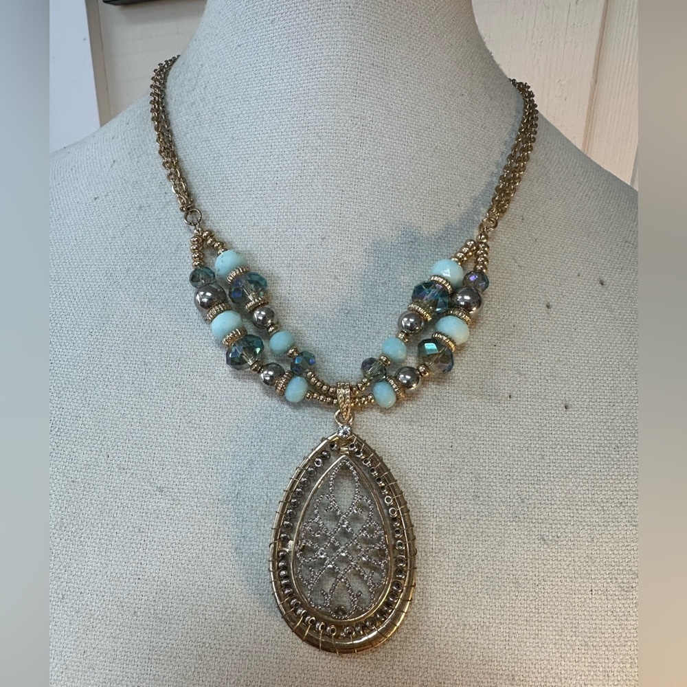 Large goldtone blue bead filigree statement necklace